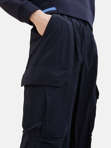 TOM TAILOR DENIM Lużny krój Bojówki w kolorze niebieski