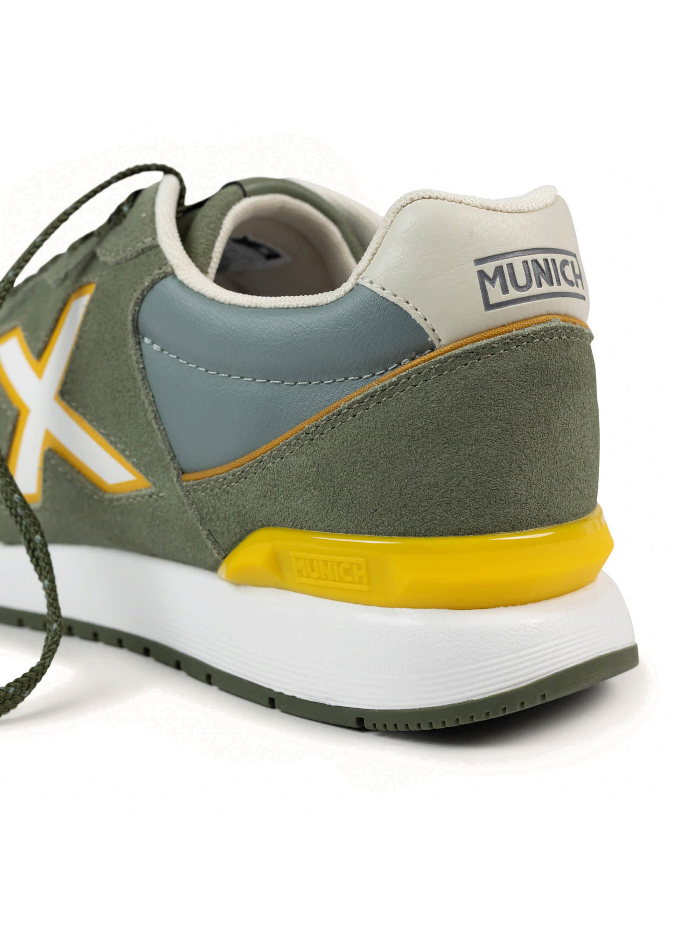 Baskets basses 'Dash' MUNICH en vert