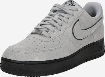 Baskets basses 'AIR FORCE 1 '07 LV8' Nike Sportswear en gris : devant