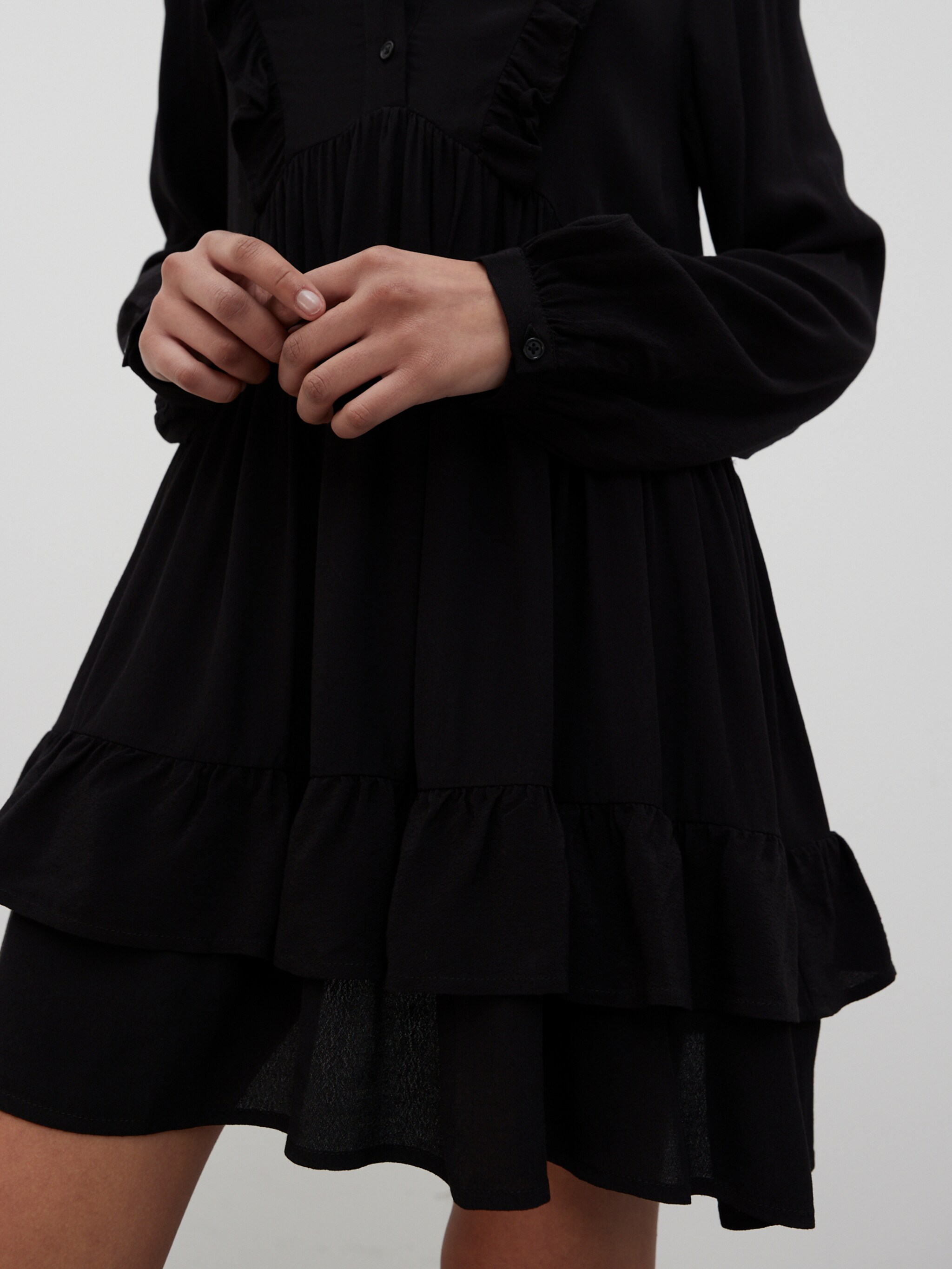 EDITED Produits Robe-chemise 'Bijou' noir