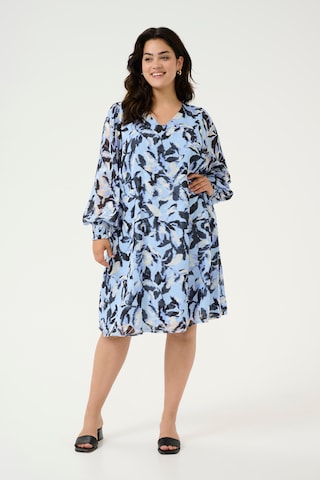 KAFFE CURVE Kleid 'Elona' in Blau: Vorderseite