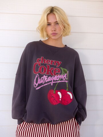 pilka Next Megztinis be užsegimo 'Cherry Coke'
