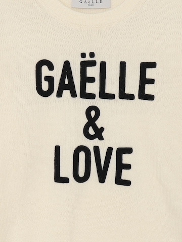 Gaelle Paris Pullover '&LOVE' in Beige