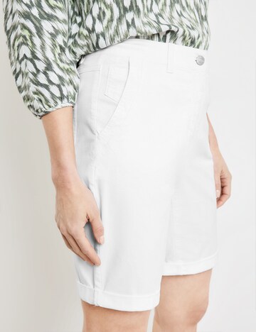 GERRY WEBER Regular Shorts in Weiß