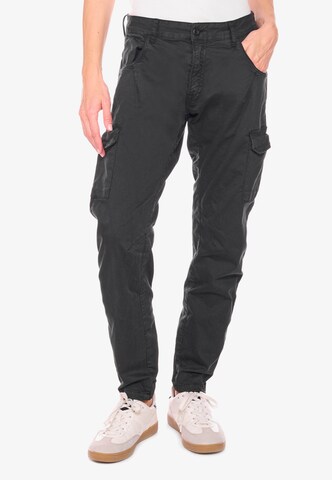 Le Temps Des Cerises Tapered Cargohose 'RIVERA' in Schwarz