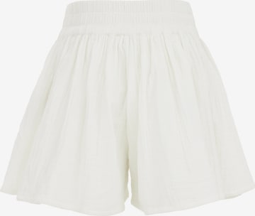 WE Fashion Regular Skirt in White
