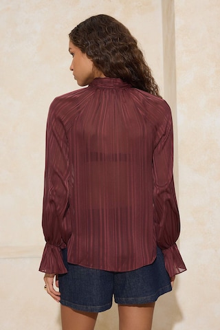 Trendyol - Blusa en rojo