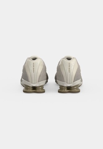 Nike Sportswear Madalad ketsid 'SHOX Z', värv hall