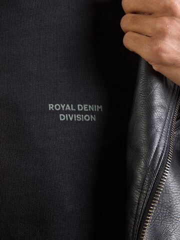 Sweat-shirt 'RDDALBERT' R.D.D. ROYAL DENIM DIVISION en noir