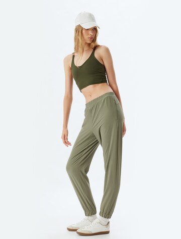 Koton Loosefit Broek in Groen