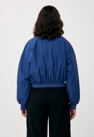 Finn Flare Between-Season Jacket in Blue