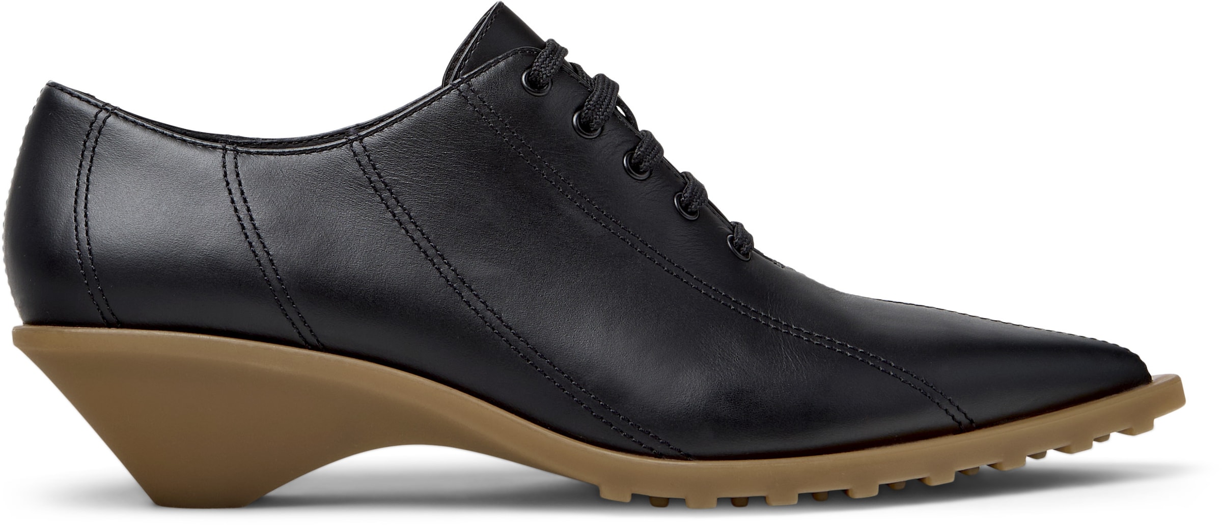 Scarpa stringata 'Anita' di CAMPER in nero