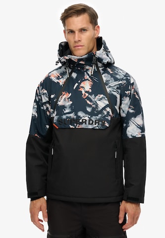 Veste outdoor Superdry en noir : devant