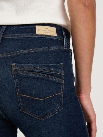 CROSS JEANS Slimfit Jeans ' Anya ' in Blau