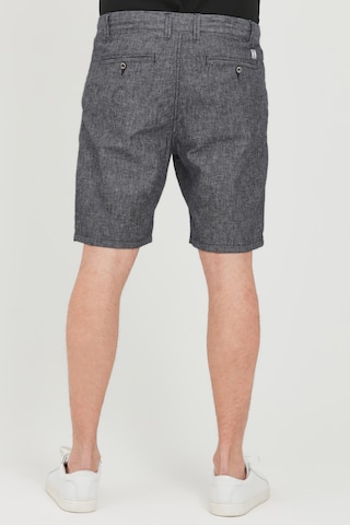 INDICODE JEANS Regular Shorts 'GALGO' in Grau