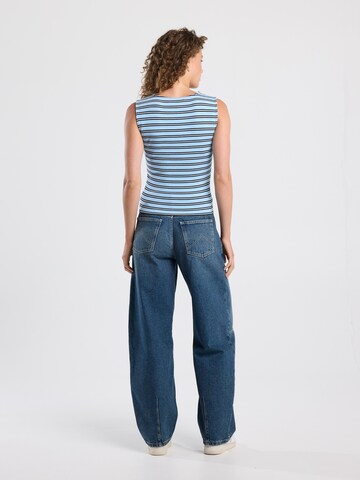 Haut America Today en bleu