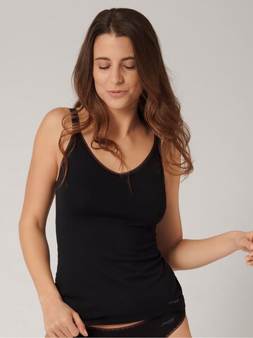 SLOGGI Top ' GO ' in Zwart: voorkant