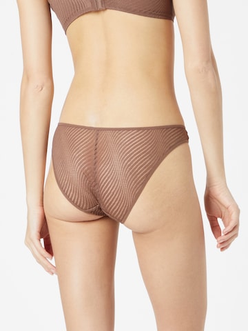 TRIUMPH Slip 'Harmony Spotlight' i brun