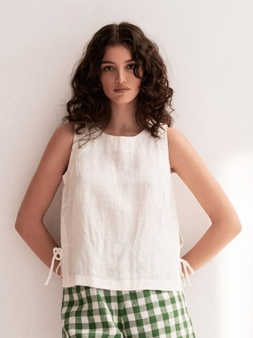 AmourLinen Top 'Rosie' in White: front