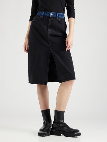 OBJECT Skirt 'Beate' in Black: front