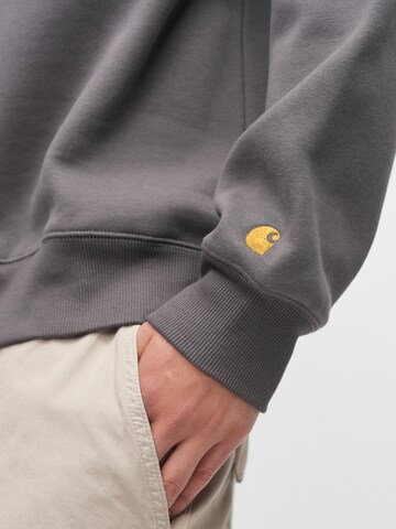 Sweat-shirt 'Chase' Carhartt WIP en gris