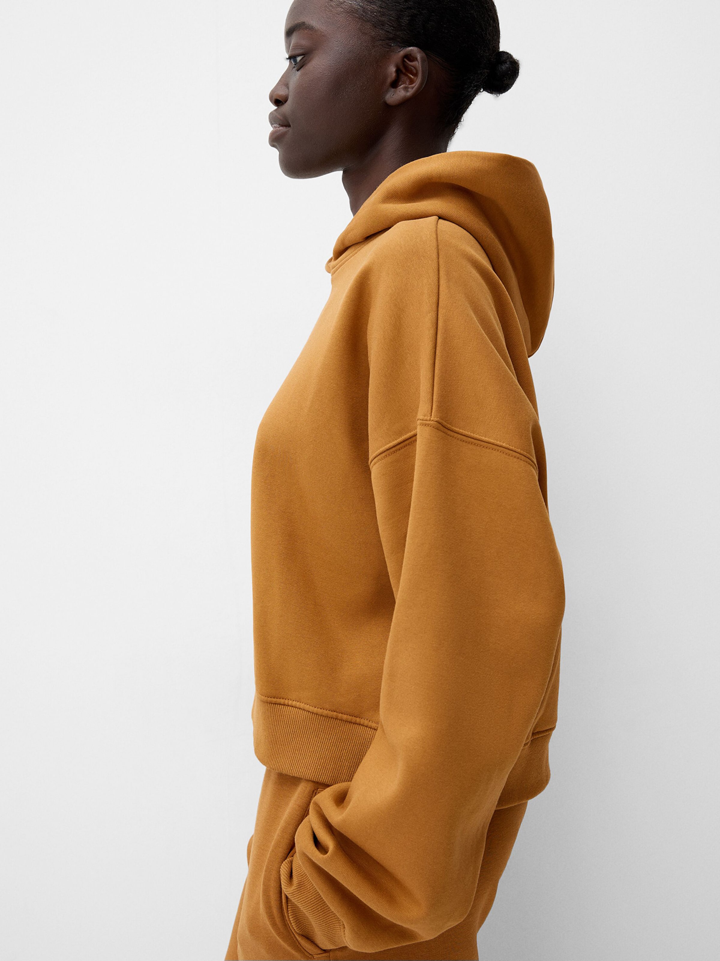Bershka Sweatshirt in Cognac ABOUT YOU