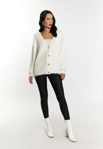 Cardigan faina en blanc