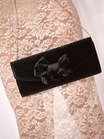 Lipsy Clutch in Black