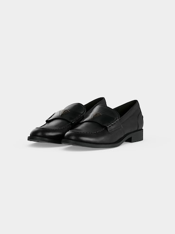 GUESS Classic Flats 'BELISO' in Black