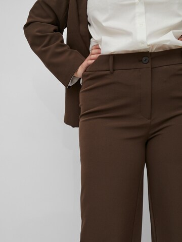 Regular Pantalon 'IVY' EVOKED en marron