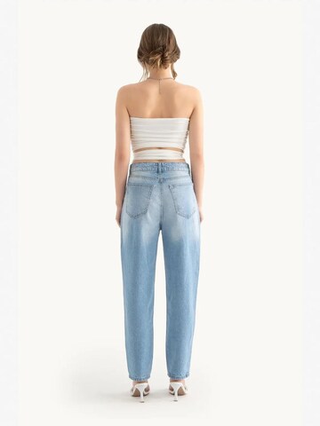 Top di Hiccup in bianco