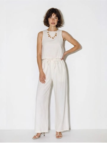 Tuta jumpsuit di Bianco Lucci in bianco
