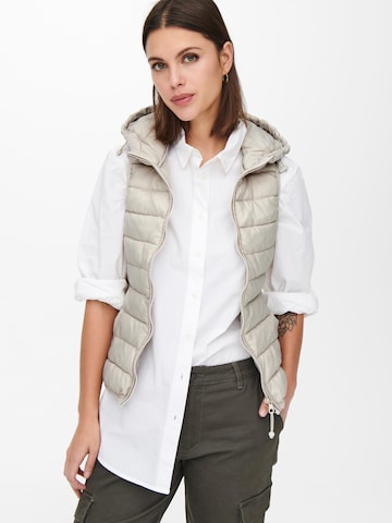 Gilet 'New Tahoe' di ONLY in beige