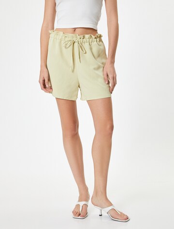 Koton Loosefit Broek in Groen: voorkant