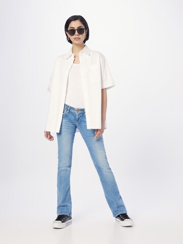LTB Bootcut Jeans 'Valerie' in Blauw