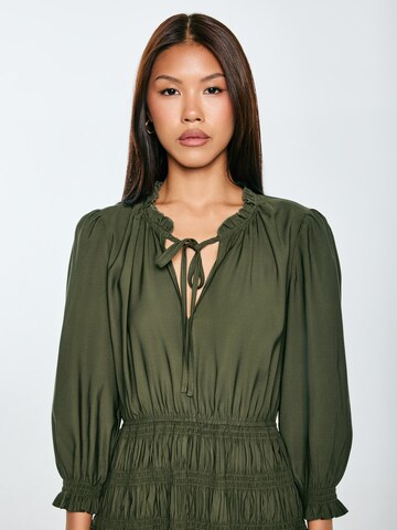 Abito 'KAKUNI' di BIG STAR in verde