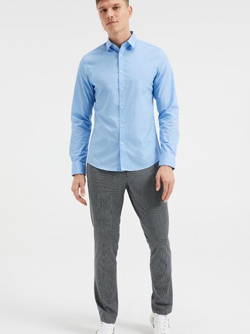 WE Fashion Slim fit Overhemd in Blauw