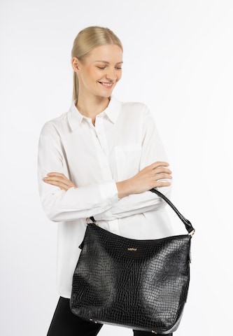 Usha Shoulder bag in Black: front