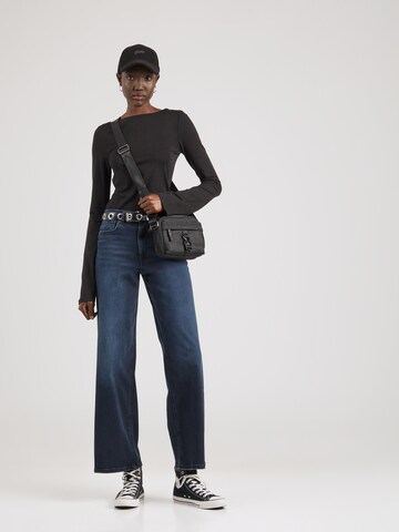 WEEKDAY Shirt 'Annie' in Black
