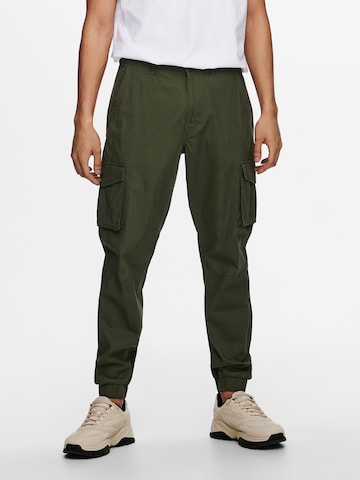 Only & Sons Tapered Cargo Pants 'Mike' in Green: front