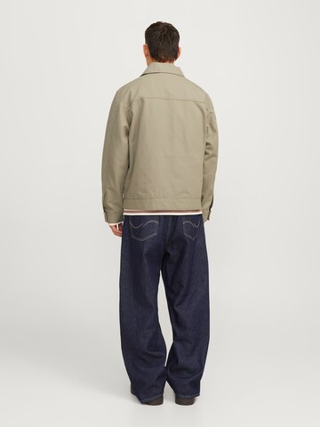 JACK & JONES Демисезонная куртка 'JORBoston' в Серый