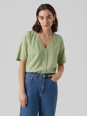 Camicia da donna 'JESMILO' di VERO MODA in verde: frontale