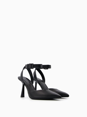 Bershka Slingback Pumps in Black