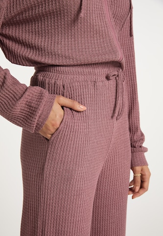 IZIA - Pierna ancha Pantalón en rosa