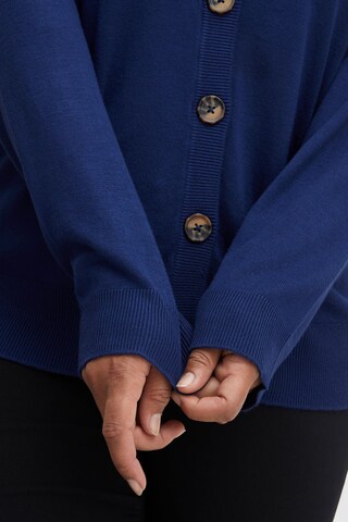 Fransa Curve Strickjacke 'BLUME' in Blau
