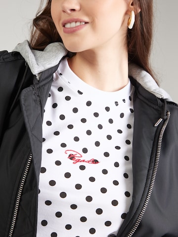 Pegador - Camisa 'Almeria' em branco