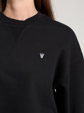 NOWIHT Sweatshirt 'Melisande' in Black
