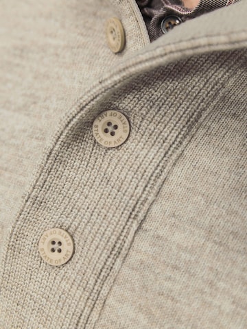 State of Art Sweater in Beige