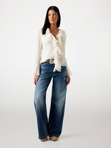 GUESS Bluse in Weiß