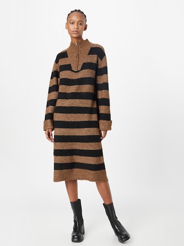 OBJECT Knitted dress in Brown: front